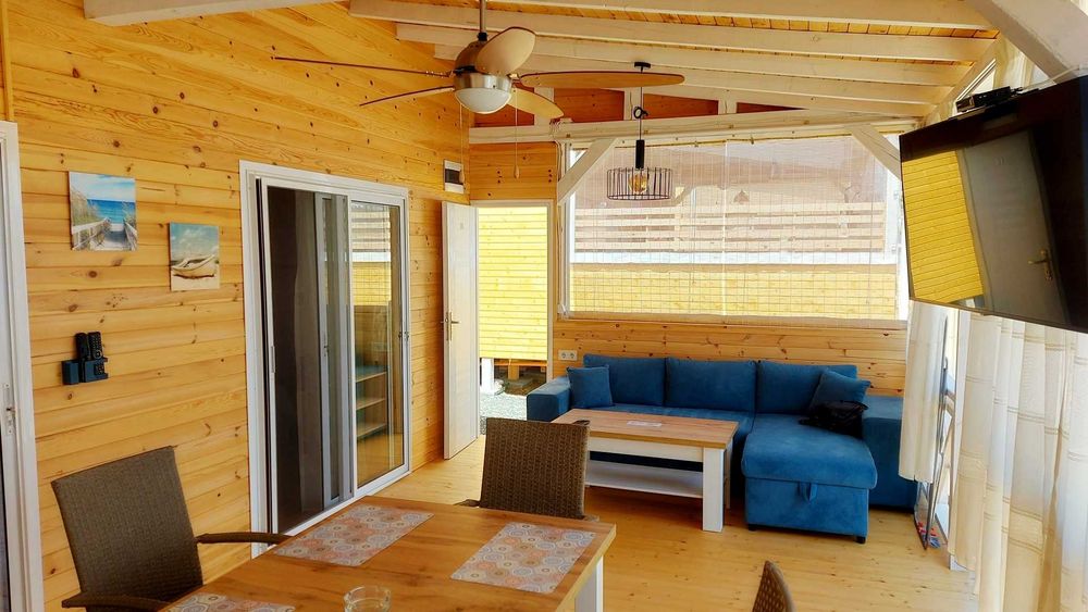 Бунгало на къмпинг Арапя