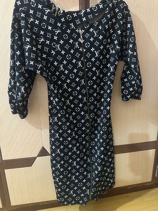 Платья самовывоз район мега парк