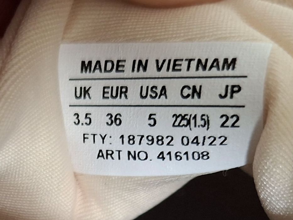 Salomon-Ориг. Маратонки Нови!