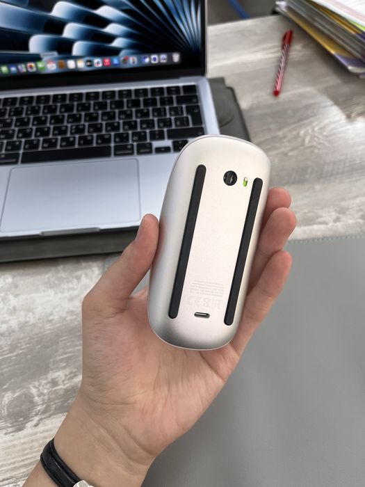 Продам новый magic mouse за 50 тыс.