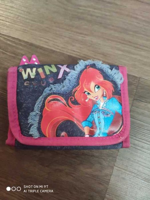 Деско портмоне на Уинкс.