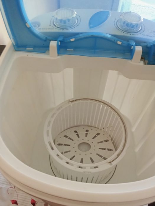 Продам стиральную машинку