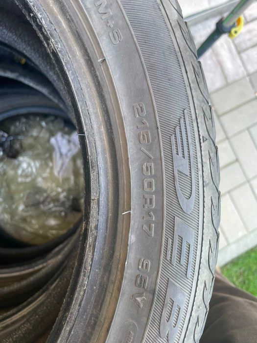 215 50 R17 iarna Debica