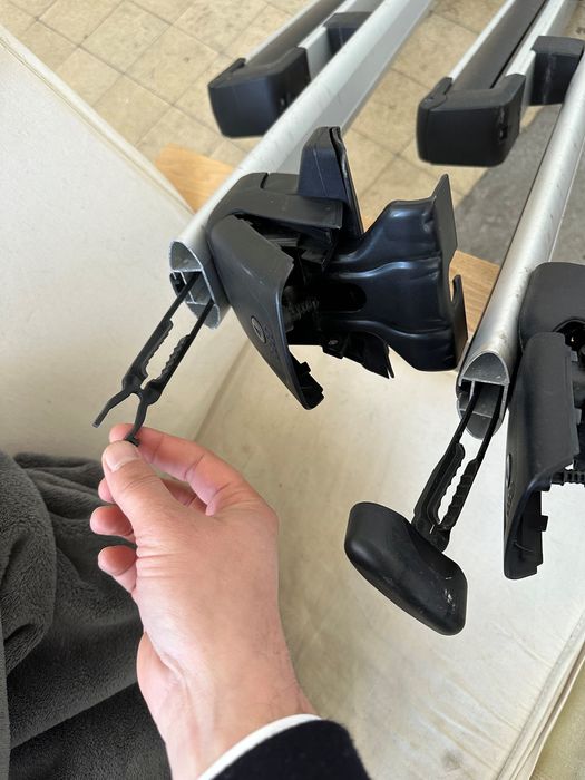 Audi A5 - DOAR Bare transversale - prod.Thule