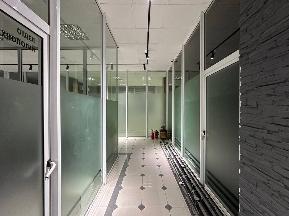 Аренда нежилого помещения. Рынок Мирабад. Площадь: 237 м² комнат 5