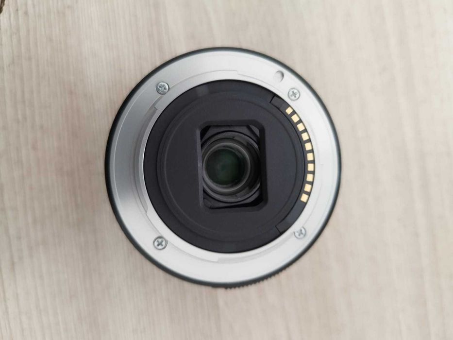 объектив  SONY 16-50