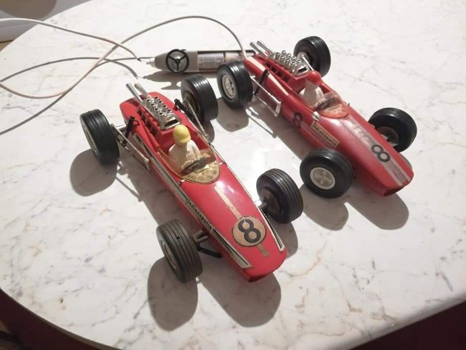 Jucarii vechi, Lotus de curse