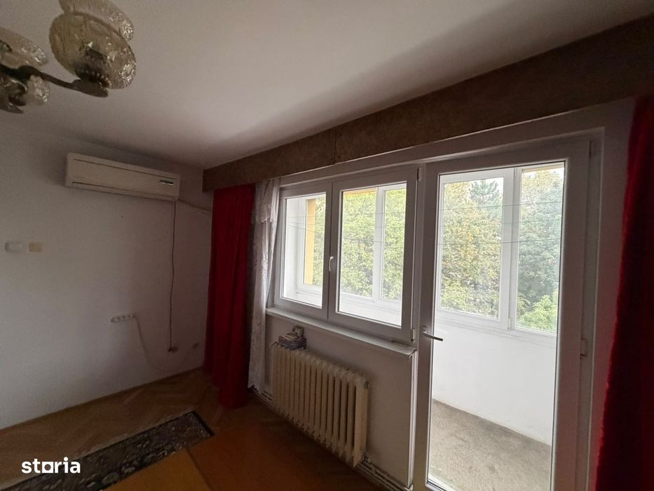 Vand apartament 3 camere Manastur