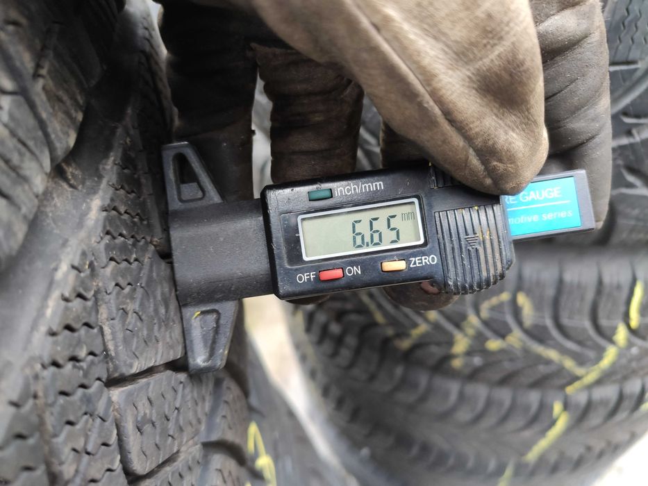 1бр Зимна гума 255 35 21 - Pirelli