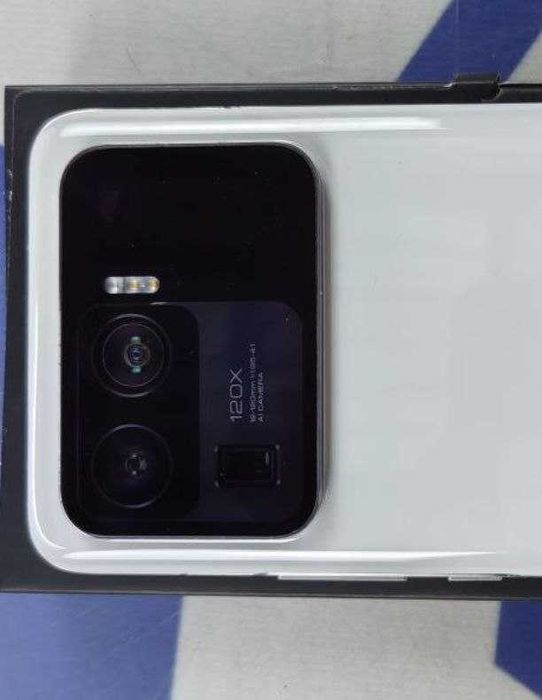 Xiaomi 11 Ultra 12+8/512