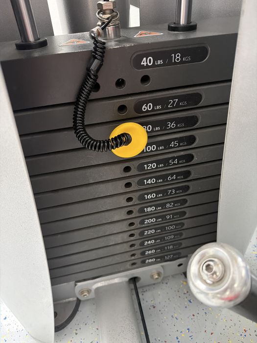 Leg press (presa picioare) HOIST
