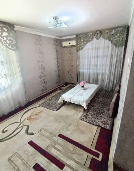 Чиланзар метро, 2/4/5, КИРПИЧНЫЙ ДОМ