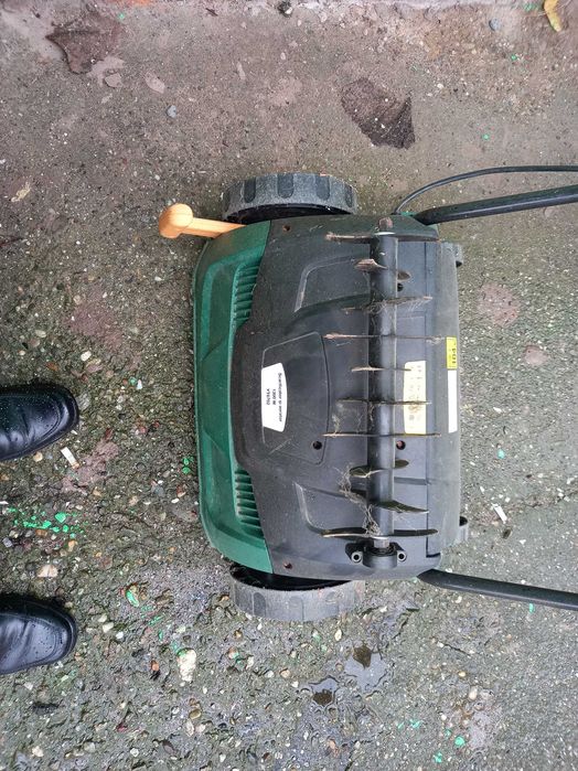 scarificator si aerator gazon