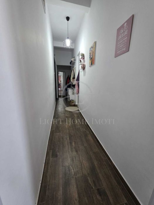 Продава се Едностаен апартамент в Пловдив, Център - 43 кв.м за 2117 €/кв.м - Снимка #9