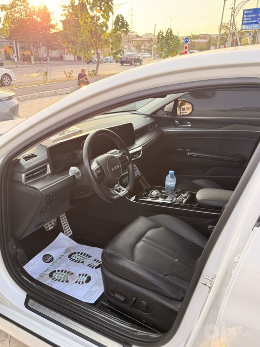 Kia k5 2025 yil tozza 17 ming yurgan kuzuf bron bogan