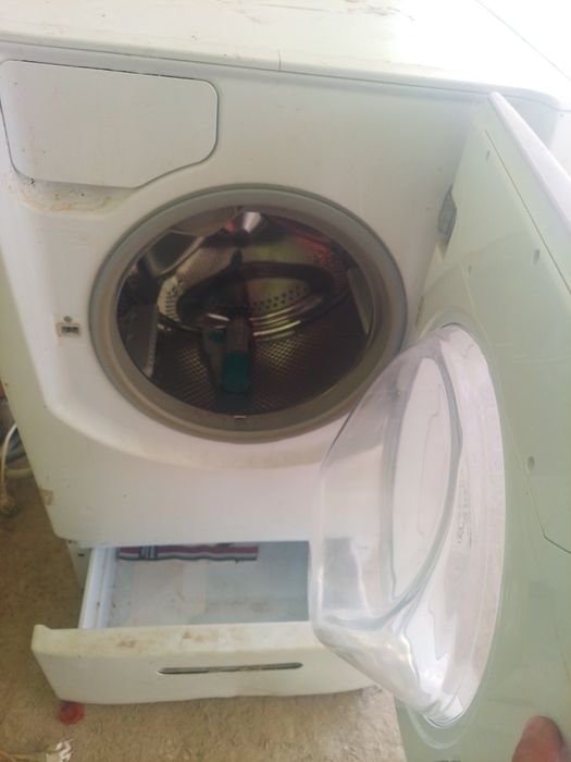 Стиральная машина автомат