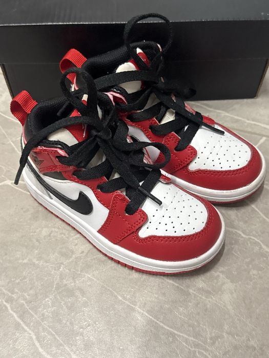 Детские кроссовки Nike Jordan