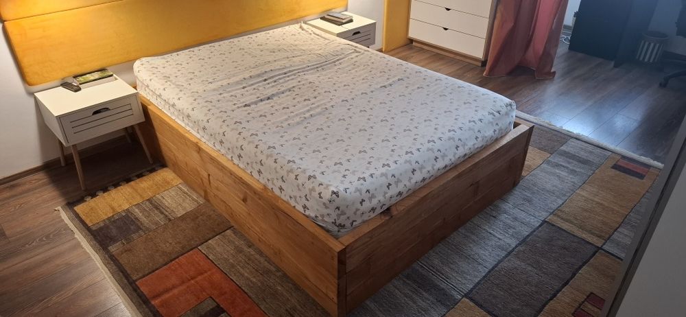 Pat cu somiera, saltea si topper 140cm x 200cm