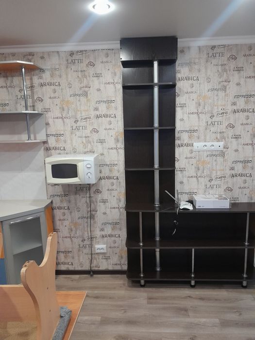 Продам  трехкомнатную квартиру