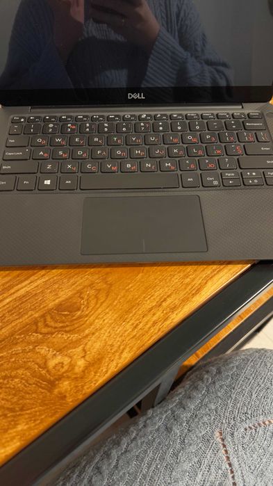 Лаптоп Dell XPS 13 7390