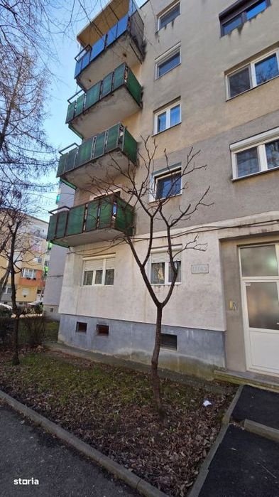 Apartament 3 camere decomandate – Etaj 1 – Micro 17