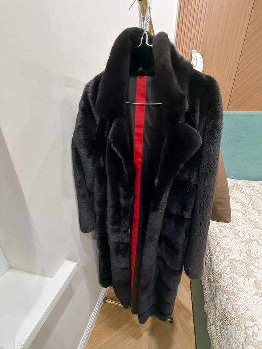 Шуба норка в отличном состоянии