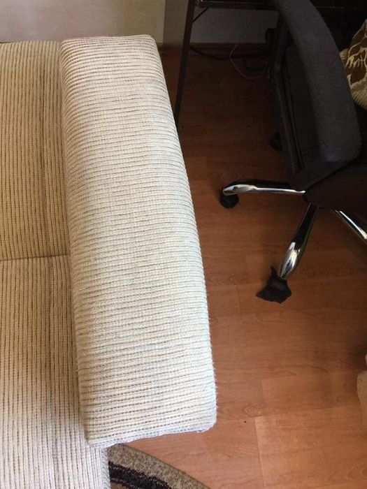 Curatare coltar domiciliu/ curatat tapiterie coltar /spalat coltar