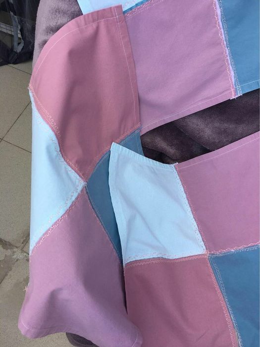 4 броя покривки с бродерия 40/40 см.