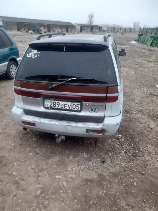 Продам митсубиси спейс вагон