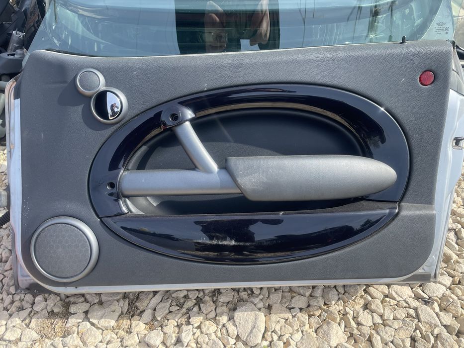 Врата/Врати/Дясна/Mini Cooper One/2002-2006г./Купър