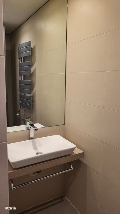Primaverii, 4 camere de inchiriat cu terasa de 80 mp