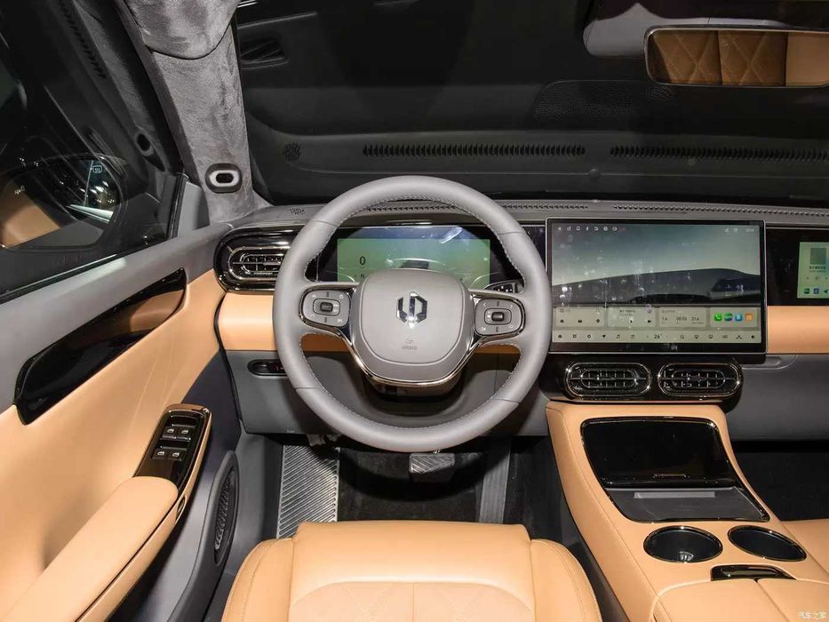 Leapmotor B 01 premium  550km naxt va nasiya