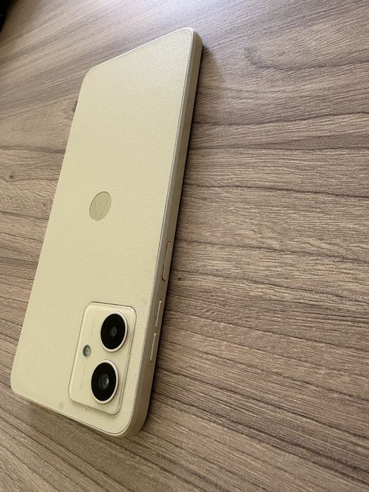 Motorola g14 като нов