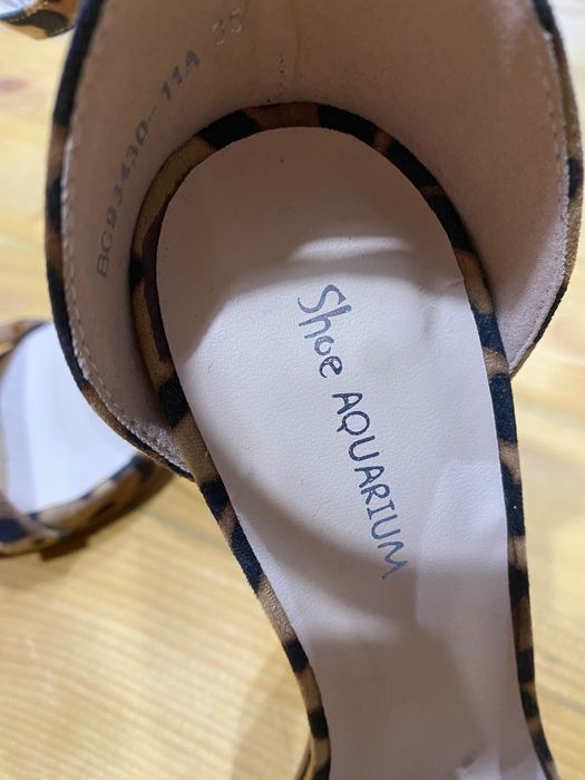 Нови велурени сандали с леопардов принт Shoe Aquarium