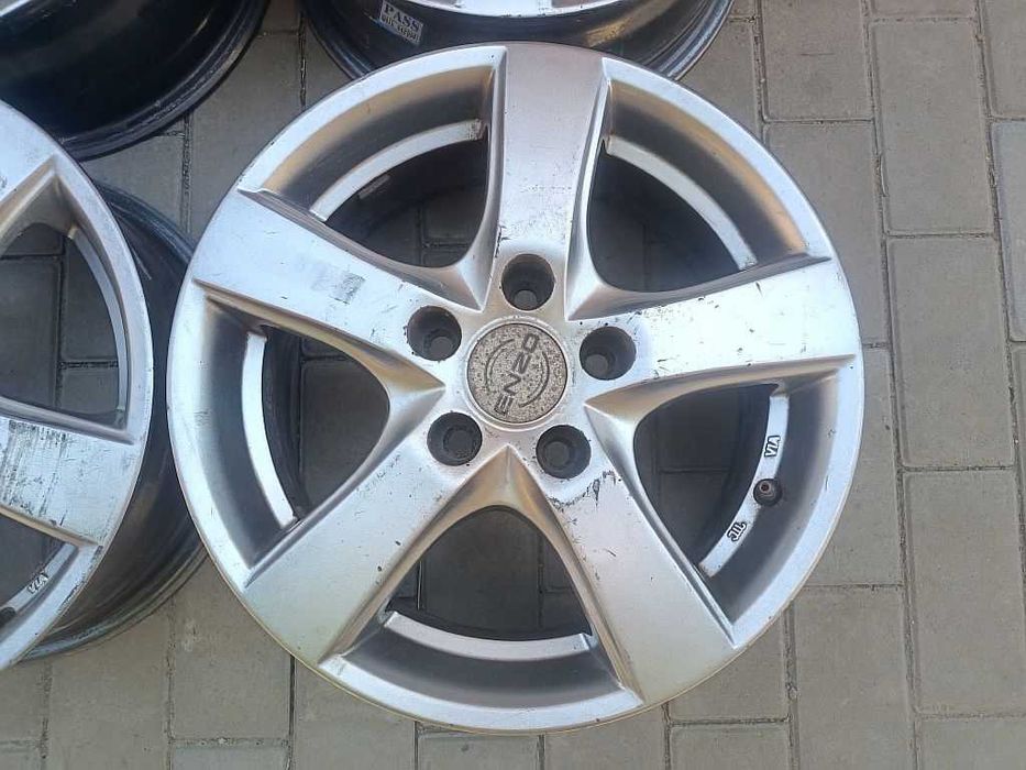 Продам легкосплавные диски на Opel.