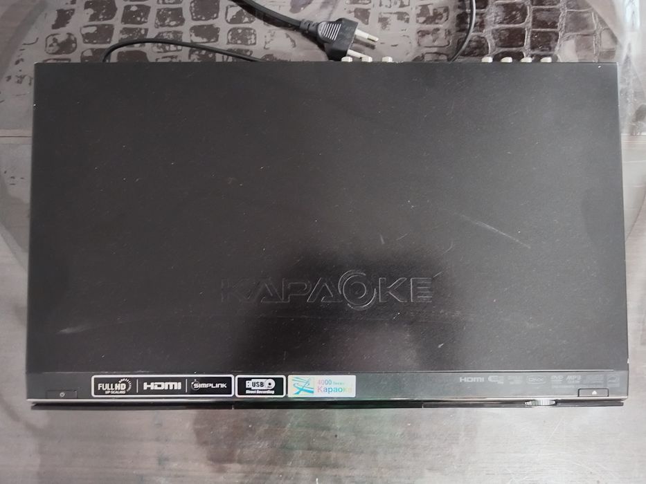 Караоке плеер LG продам