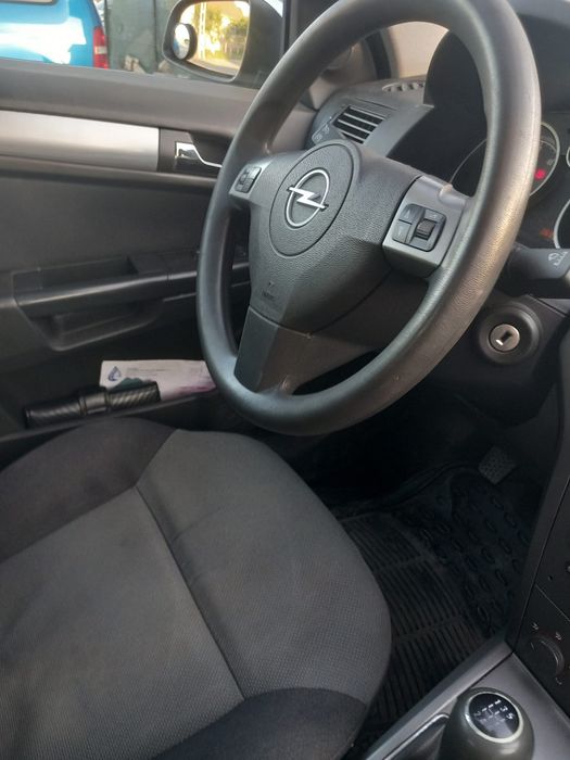 OPEL Astra 2006 — imagine 4