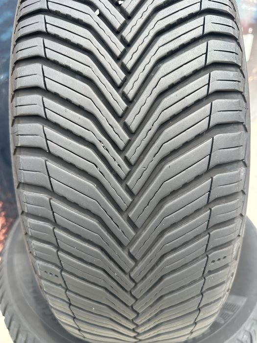 235/65/17-Michelin