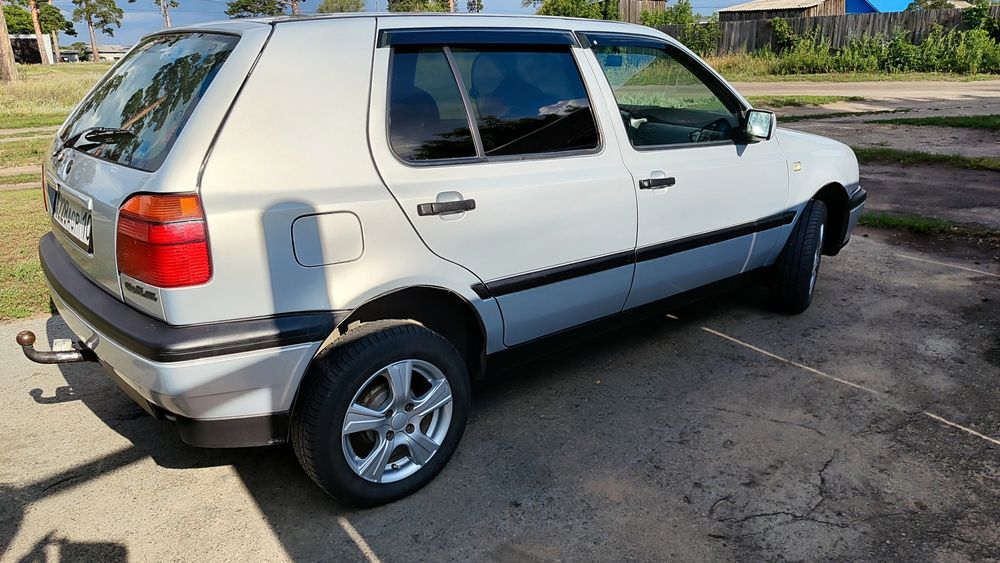 Продается автомобиль