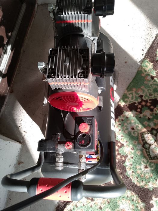 Kompressor 50 litr 100$