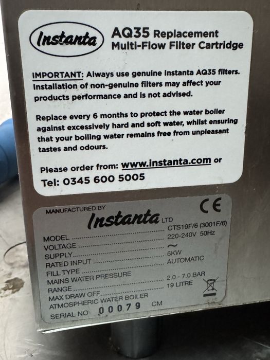 Професионален бойлер за вряла вода Instanta SureFlow 19L 6kW