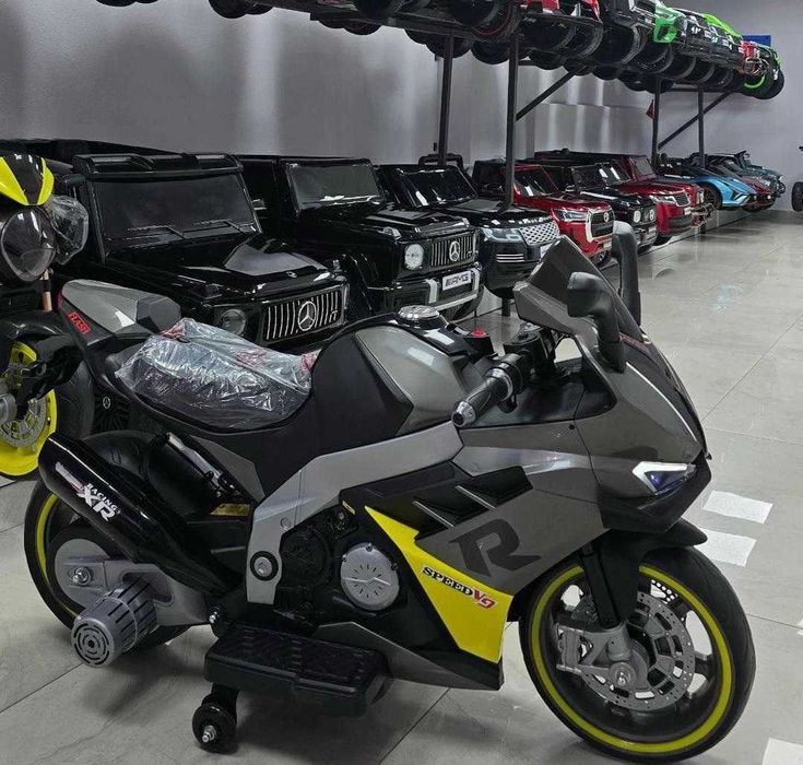 Акумулаторен MOTOR XR Racing 12V/12Ah