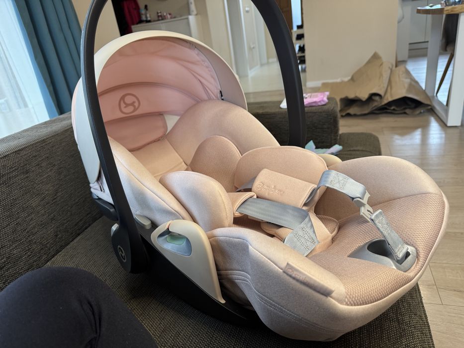 Scoica cloud T  i size cu isofix baza T