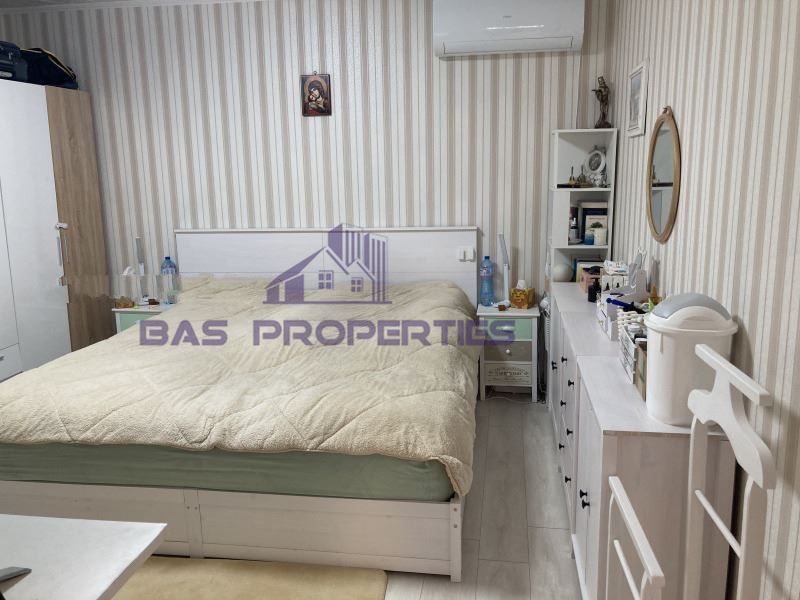 Продава се Къща в с. Гурмазово, Област София-област - 80 кв.м за 4613 €/кв.м - Снимка #4