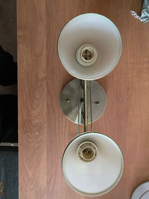 Продам люстры недорого