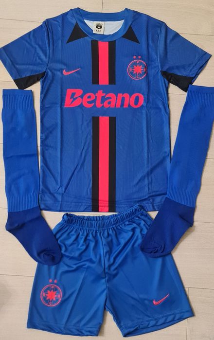 Echipamente fotbal copii 4/14ani.FCSB