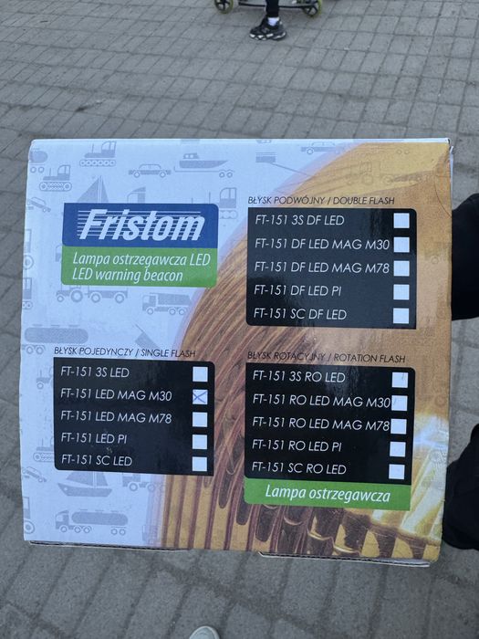 Проблесковый маяк Fristom FT-151 LED MAG M30, новый, Польша, 12/24V.