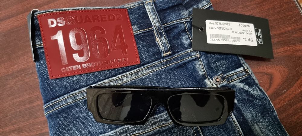 Blugi  DSQUARED2 noi ,originali,mărimea, tg 46