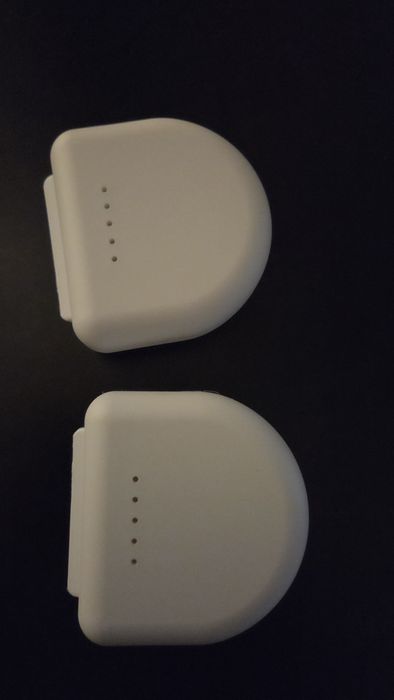 Cutii gutiere stomatologice noi