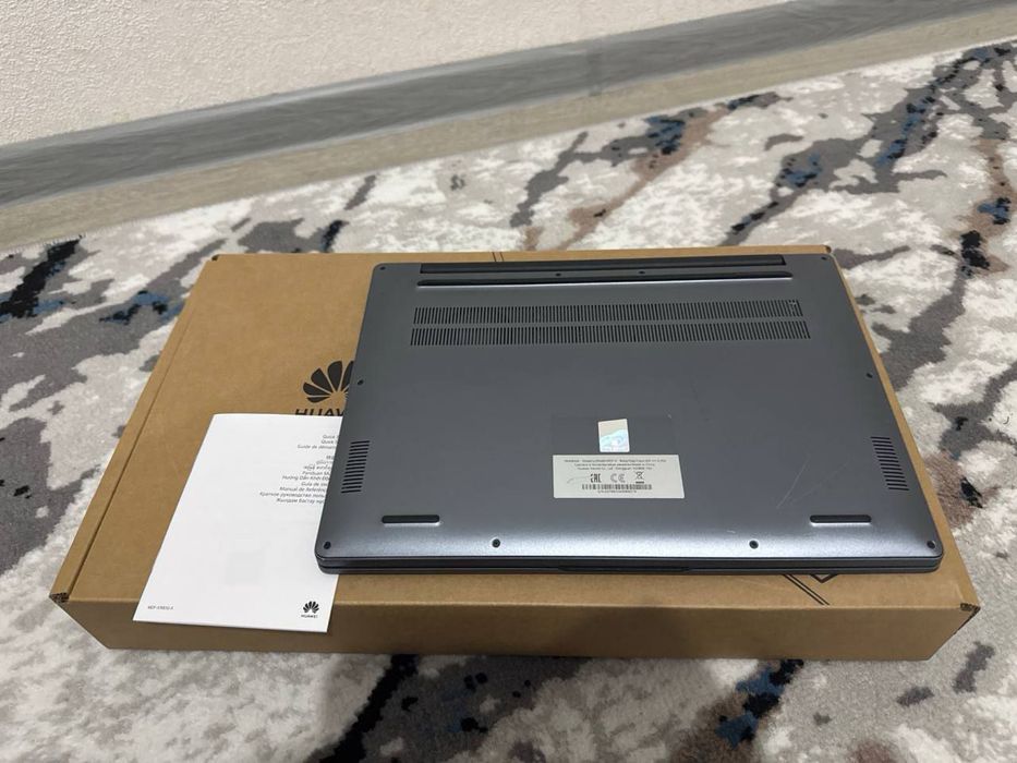 Huawei D14 core i5 2023